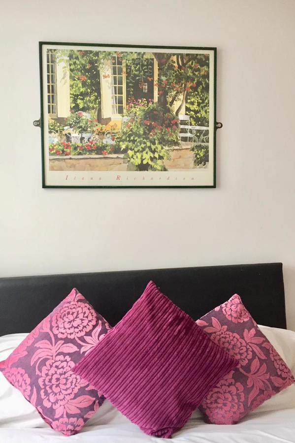 Metro House Star Accommodation 런던 외부 사진