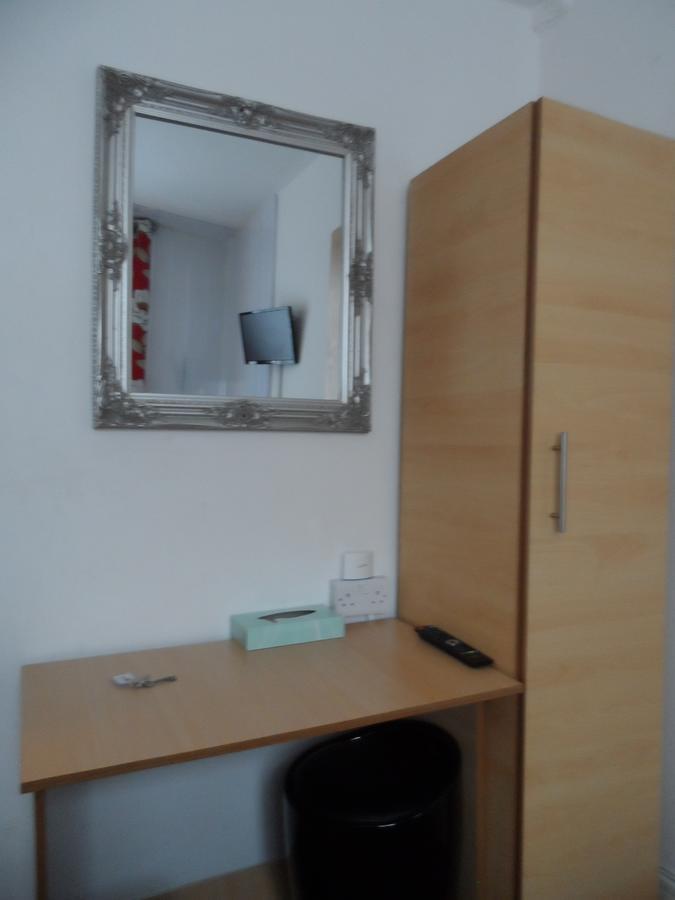 Metro House Star Accommodation 런던 외부 사진